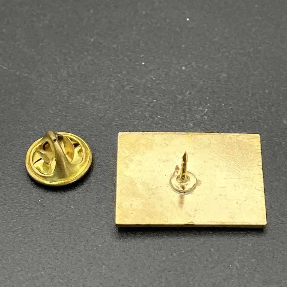 YMCA Of Delaware United States Of America‎ Lapel Hat Pin